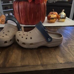 CROCS Kids Sandals in Tan and Blue